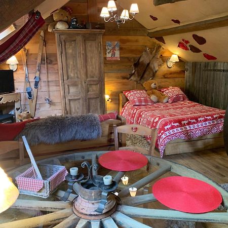 Gite "Le Refuge" Dans Un Domaine De 7Ha Au Calme Vimoutiers Dış mekan fotoğraf