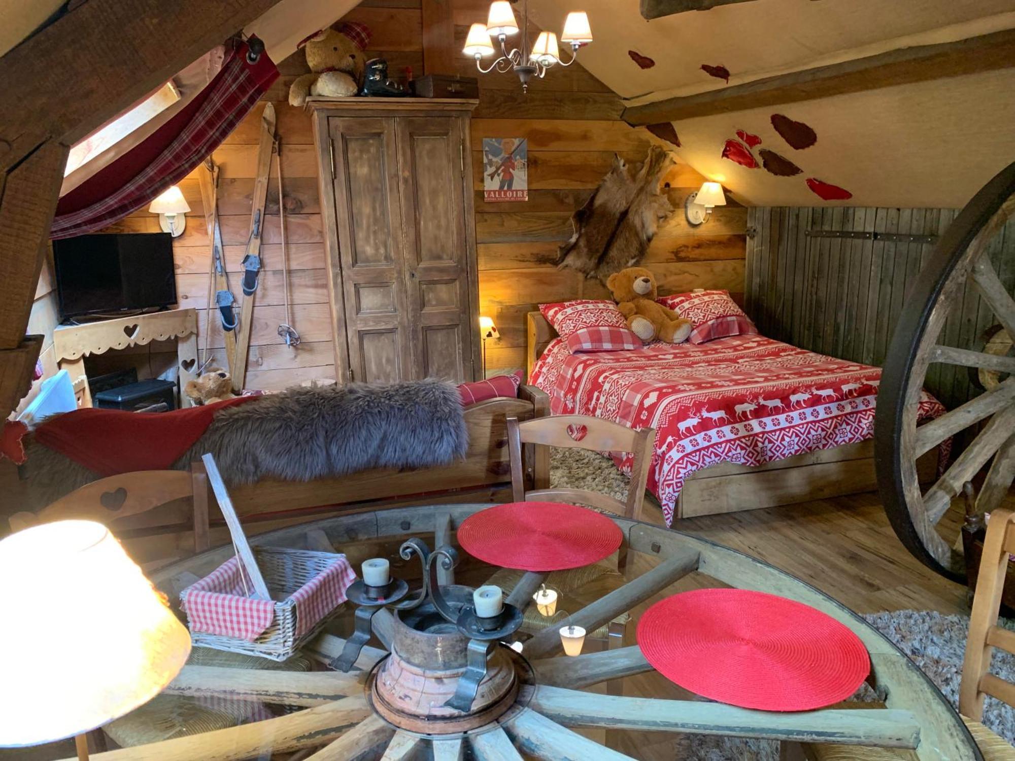 Gite "Le Refuge" Dans Un Domaine De 7Ha Au Calme Vimoutiers Dış mekan fotoğraf