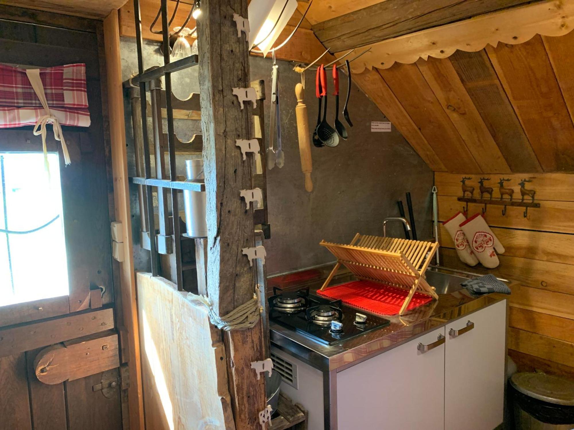 Gite "Le Refuge" Dans Un Domaine De 7Ha Au Calme Vimoutiers Dış mekan fotoğraf
